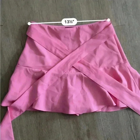 Zara Bow Trim Flare Skort - Barbie Pink - Size S - Picture 7 of 8